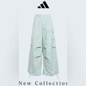 Adidas Light Gray‎ Wide-Leg Cargo Pants Sage Parachute XS